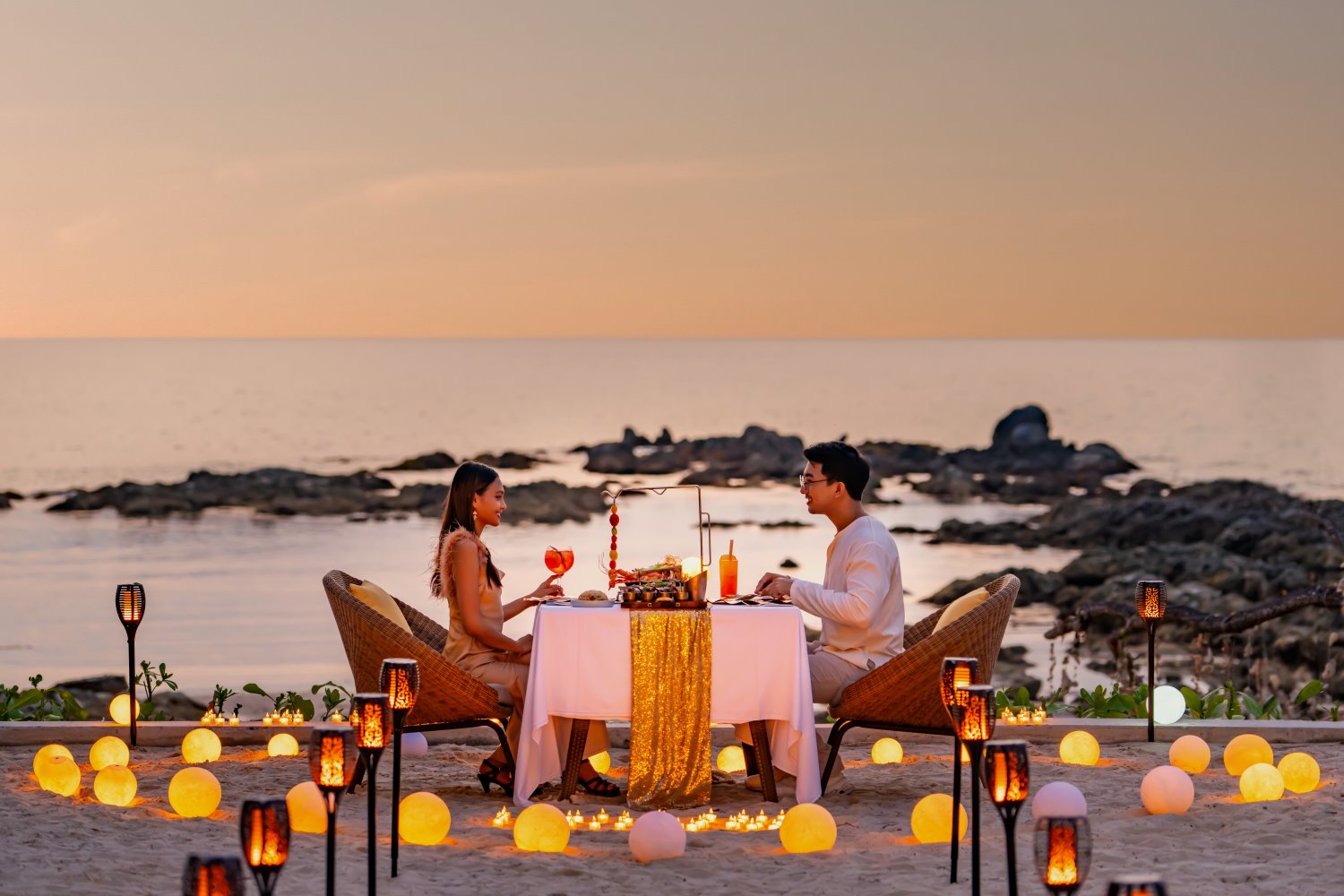   Romantic Dinner 